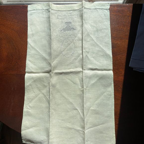 LOT of 3 Vintage Organza Linen Pale Blue Tea Towel & Tablecloth - Picture 3 of 10